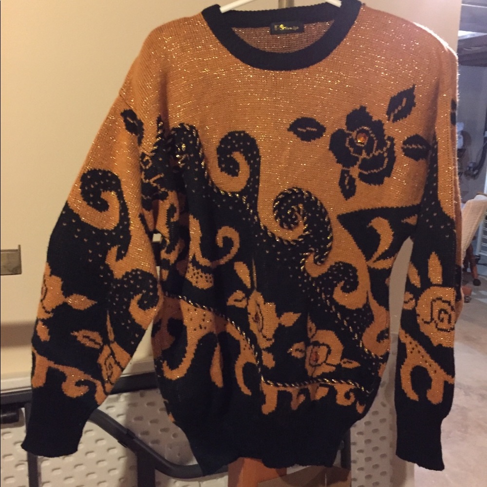 Women’s sweater